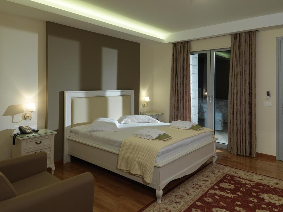 Hondos Classic Hotel & Spa Nestani Экстерьер фото
